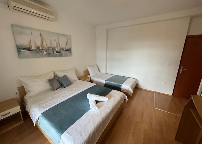 Kovac Μακάρσκα