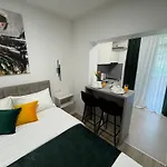 Kovac Apartment *