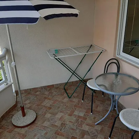 Kovac * Makarska